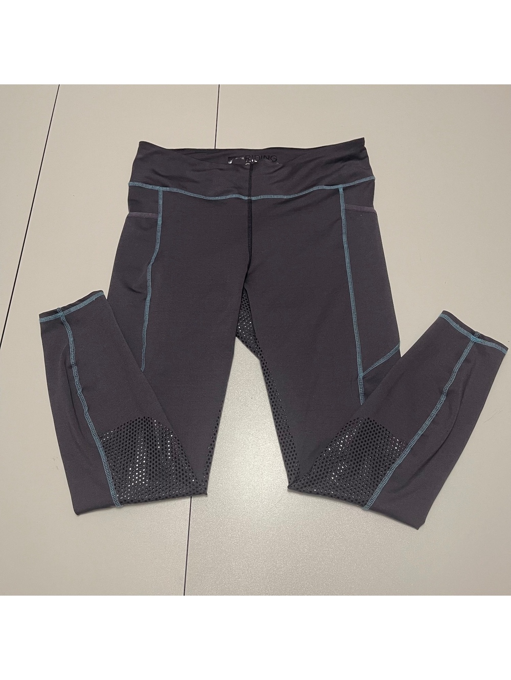 Riding Sport by Dover Sadderly Women's Size XL Equestrian Gray Grip Bottoms